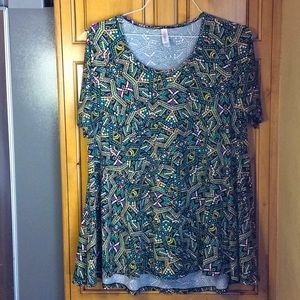 FINAL SALE PRICE Lularoe Multi Color Tunic Top in Medium